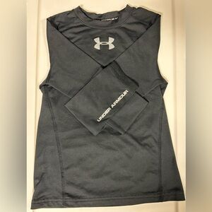 Boy’s black Under Armour shirt.